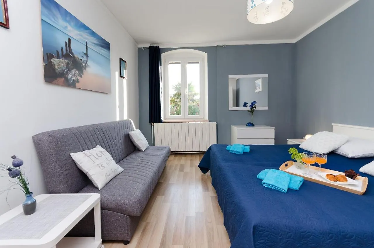 Apartments Ester 푼타나