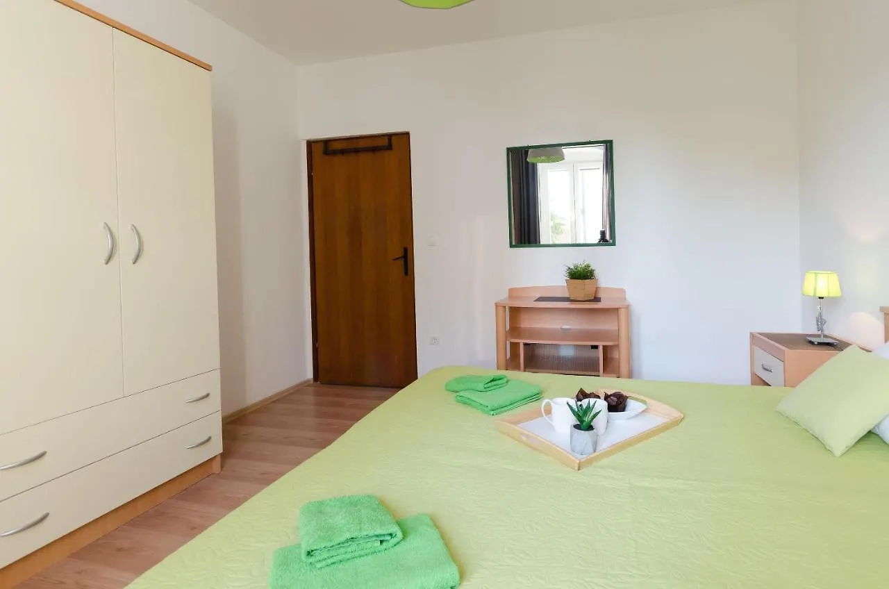 Apartments Ester 푼타나 크로아티아